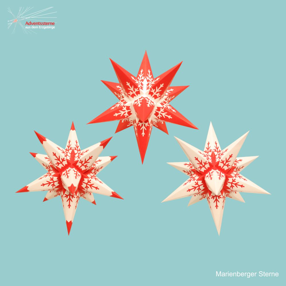3 vers. Ministerne rot/weiß mit Dekor Schneeflocken 16 cm mit Netzteil